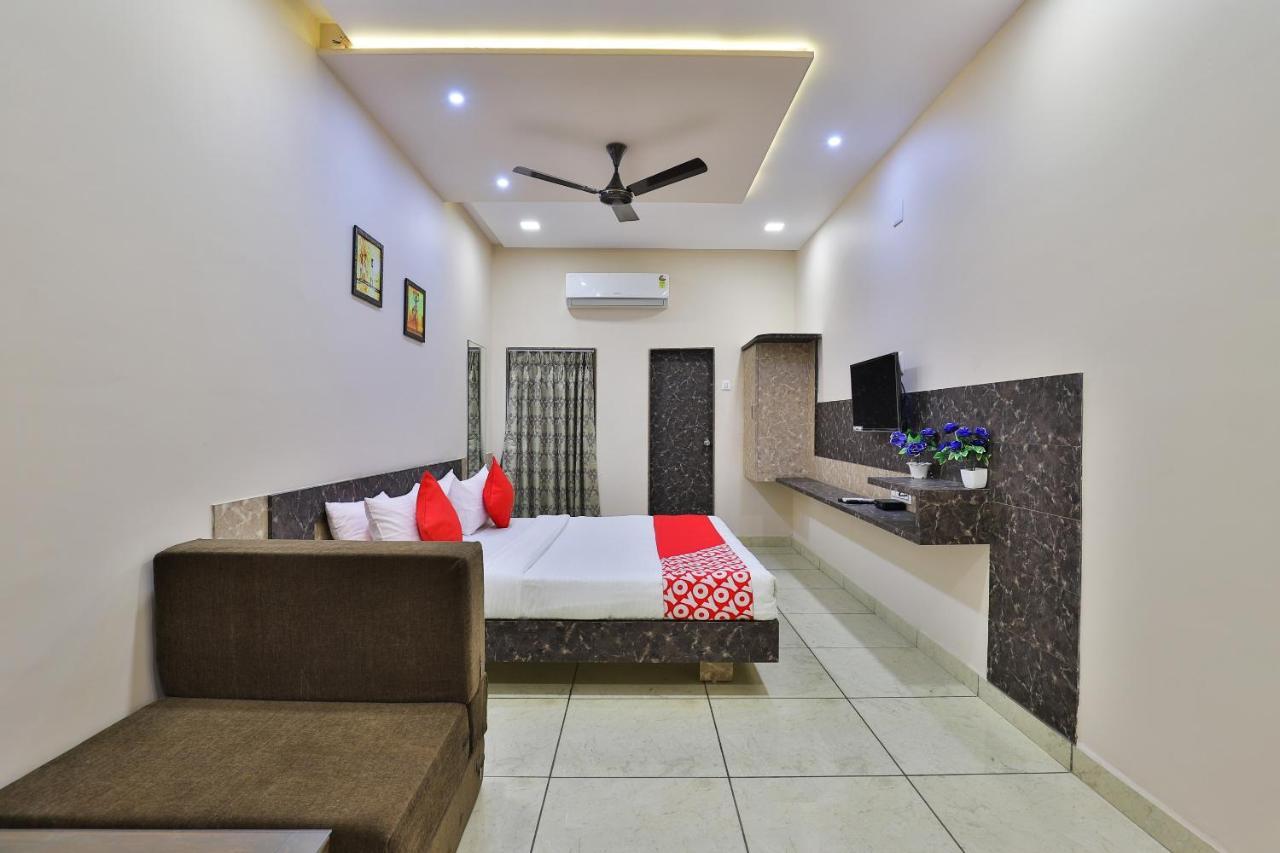 Oyo 26621 Hotel Tulsi Residency Jamnagar Luaran gambar
