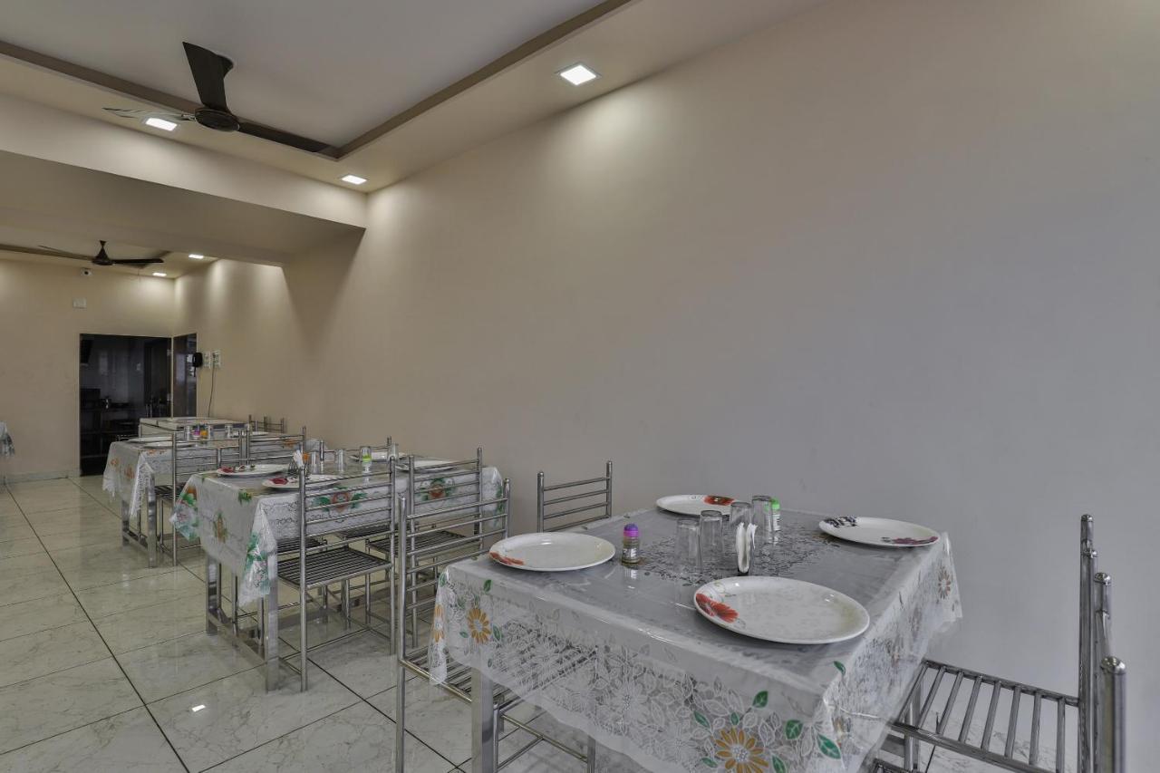 Oyo 26621 Hotel Tulsi Residency Jamnagar Luaran gambar